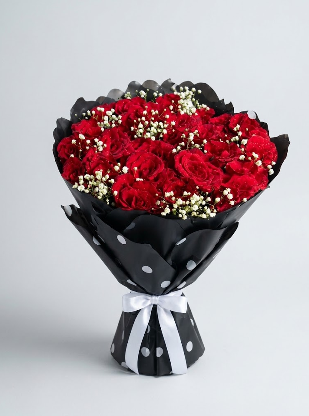 Fresh Red Rose Bouquet with Baby’s Breath Fresh Red Rose Bouquet with Baby’s Breath