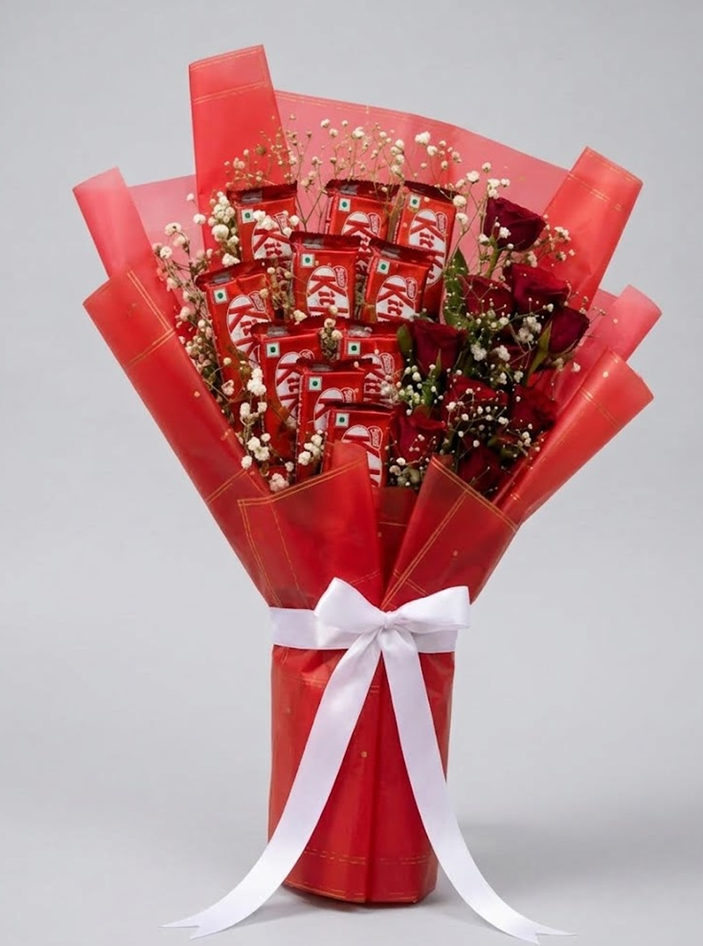 KitKat Chocolate & Red Rose Bouquet KitKat Chocolate & Red Rose Bouquet